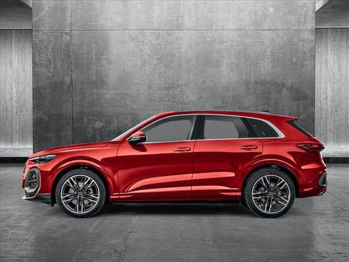 2025 Audi Q5 Premium