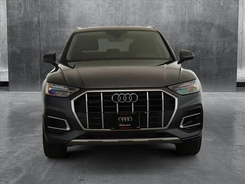 2024 Audi Q5 40 Premium