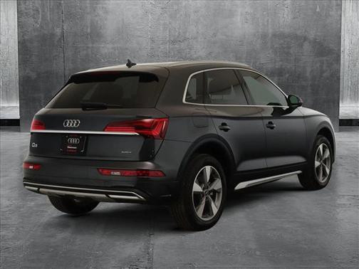 2024 Audi Q5 40 Premium