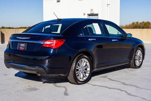 2012 Chrysler 200 Limited