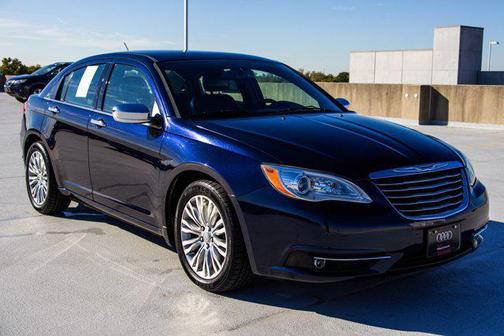 2012 Chrysler 200 Limited