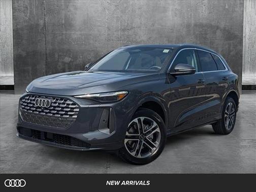 2025 Audi Q5 Premium Plus