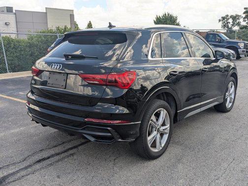 2022 Audi Q3 45 S line Premium Plus