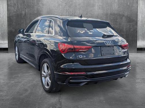 2022 Audi Q3 45 S line Premium Plus