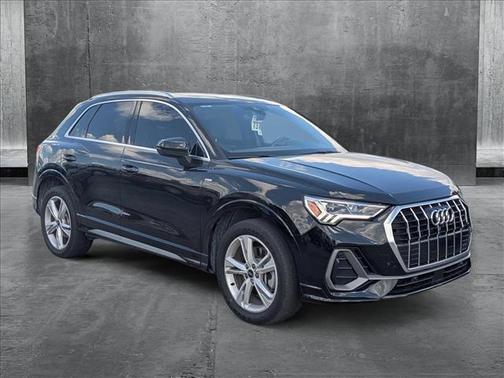 2022 Audi Q3 45 S line Premium Plus