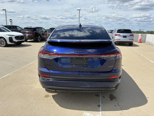 Navarra Blue Metallic 2023 Audi Q4 e-tron Premium Plus 50 quattro