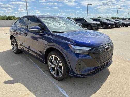 Navarra Blue Metallic 2023 Audi Q4 e-tron Premium Plus 50 quattro