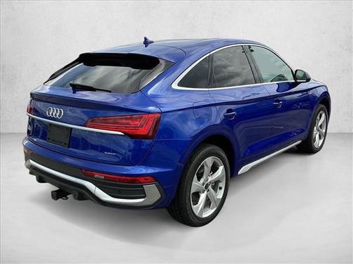 Ultra Blue Metallic 2023 Audi Q5 45 S line Premium Plus