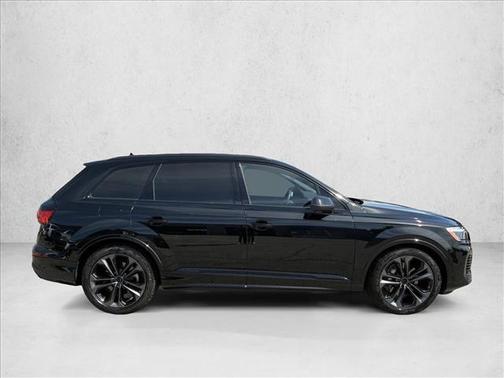 Mythos Black Metallic 2026 Audi Q7 55 Premium Plus