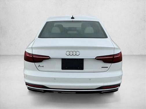 2023 Audi A4 45 S line Premium