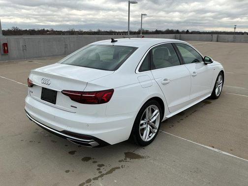2023 Audi A4 45 S line Premium