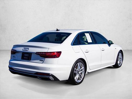 2023 Audi A4 45 S line Premium