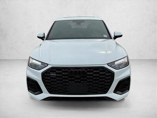 Glacier White Metallic 2023 Audi Q5 45 S line Premium Plus