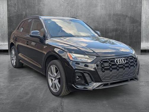 2025 Audi Q5 45 S line Premium