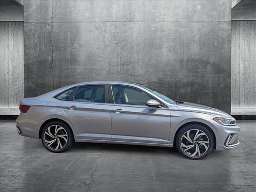 2025 Volkswagen Jetta 1.5T SEL