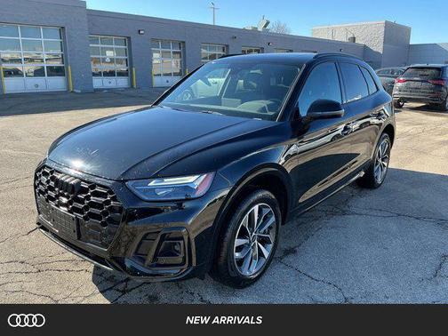 2024 Audi Q5 45 S line Premium