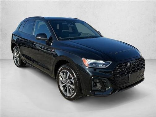 2024 Audi Q5 45 S line Premium