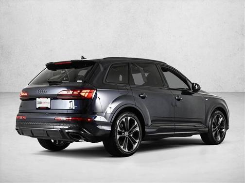 Waitomo Blue Metallic 2026 Audi Q7 55 Prestige