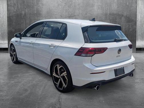 2024 Volkswagen Golf GTI 2.0T SE DSG