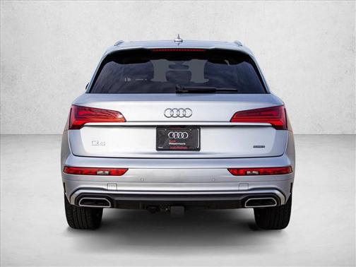 Florett Silver Metallic 2023 Audi Q5 45 S line Premium Plus