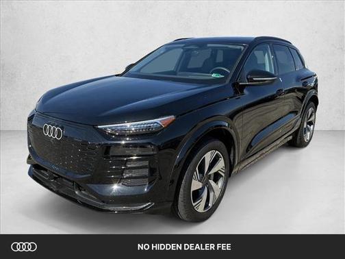 Mythos Black Metallic 2025 Audi Q6 e-tron Premium Plus quattro