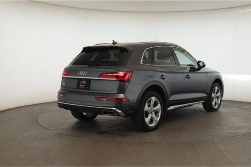 2025 Audi Q5 45 S line Premium Plus