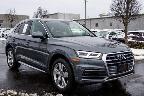 2018 Audi Q5 2.0T Premium Plus