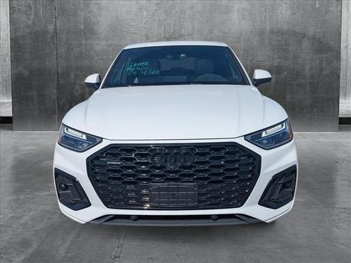 2022 Audi Q5 45 S line Premium Plus