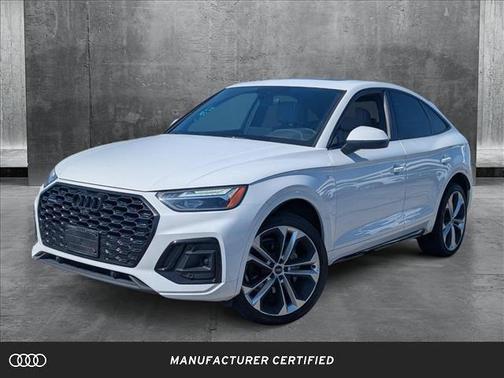 2022 Audi Q5 45 S line Premium Plus