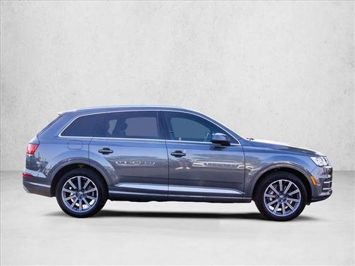 2019 Audi Q7 55 Premium