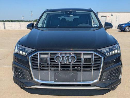 2024 Audi Q7 45 Premium Plus
