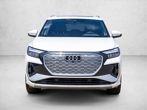 Glacier White Metallic 2023 Audi Q4 e-tron Premium Plus 50 quattro