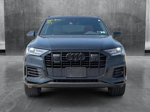 2022 Audi Q7 55 Premium Plus