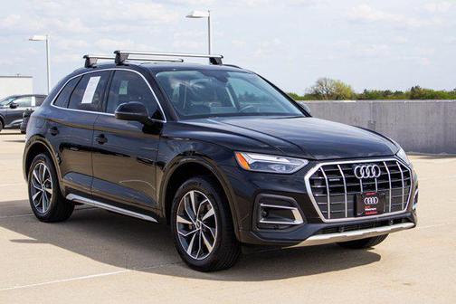 Brilliant Black 2021 Audi Q5 45 Premium