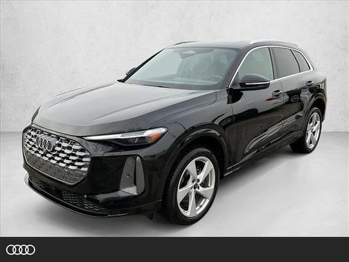2025 Audi Q5 Premium Plus TFSI quattro S tronic
