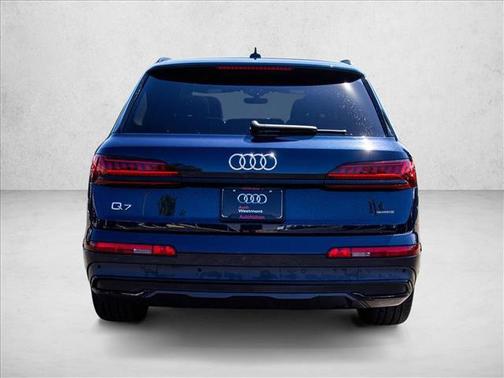 Navarra Blue Metallic 2023 Audi Q7 45 Premium Plus