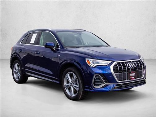 Navarra Blue Metallic 2021 Audi Q3 45 S line Premium Plus