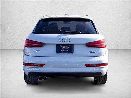 2018 Audi Q3 2.0T Premium Plus