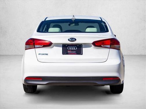 Clear White 2017 Kia Forte LX