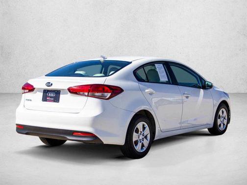 Clear White 2017 Kia Forte LX