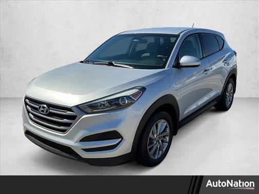 Molten Silver 2018 Hyundai TUCSON SE