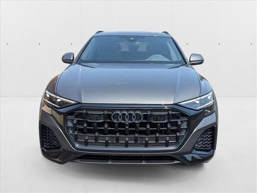 2025 Audi Q8 55 Premium Plus