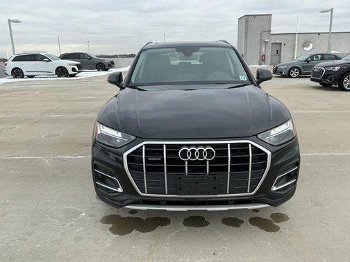 2023 Audi Q5 40 Premium