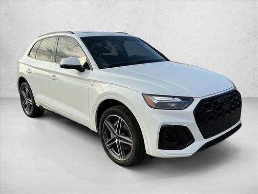 2023 Audi Q5 55 S line Premium Plus