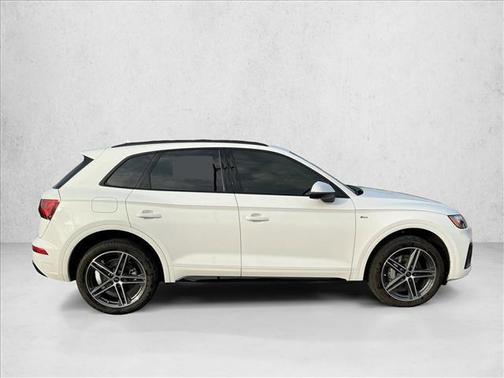 2023 Audi Q5 55 S line Premium Plus