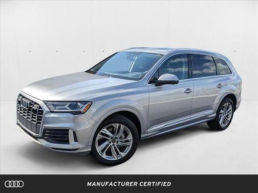 2022 Audi Q7 55 Premium Plus