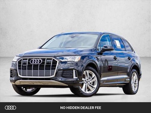 Mythos Black Metallic 2023 Audi Q7 45 Premium Plus