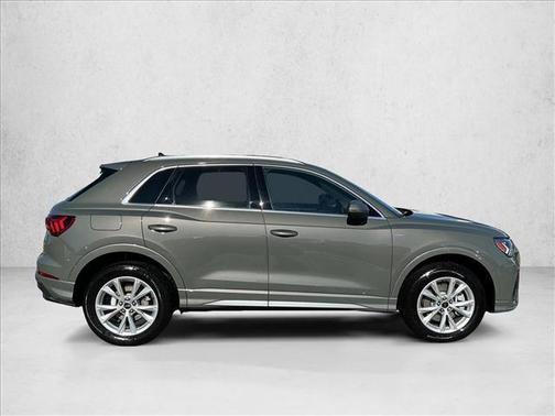2025 Audi Q3 45 S line Premium Plus