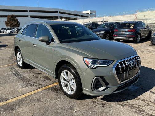 2025 Audi Q3 45 S line Premium Plus