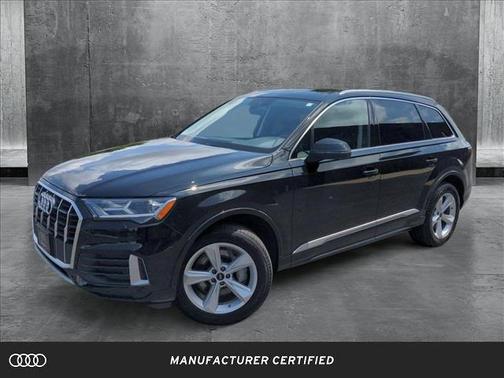 2022 Audi Q7 45 Premium